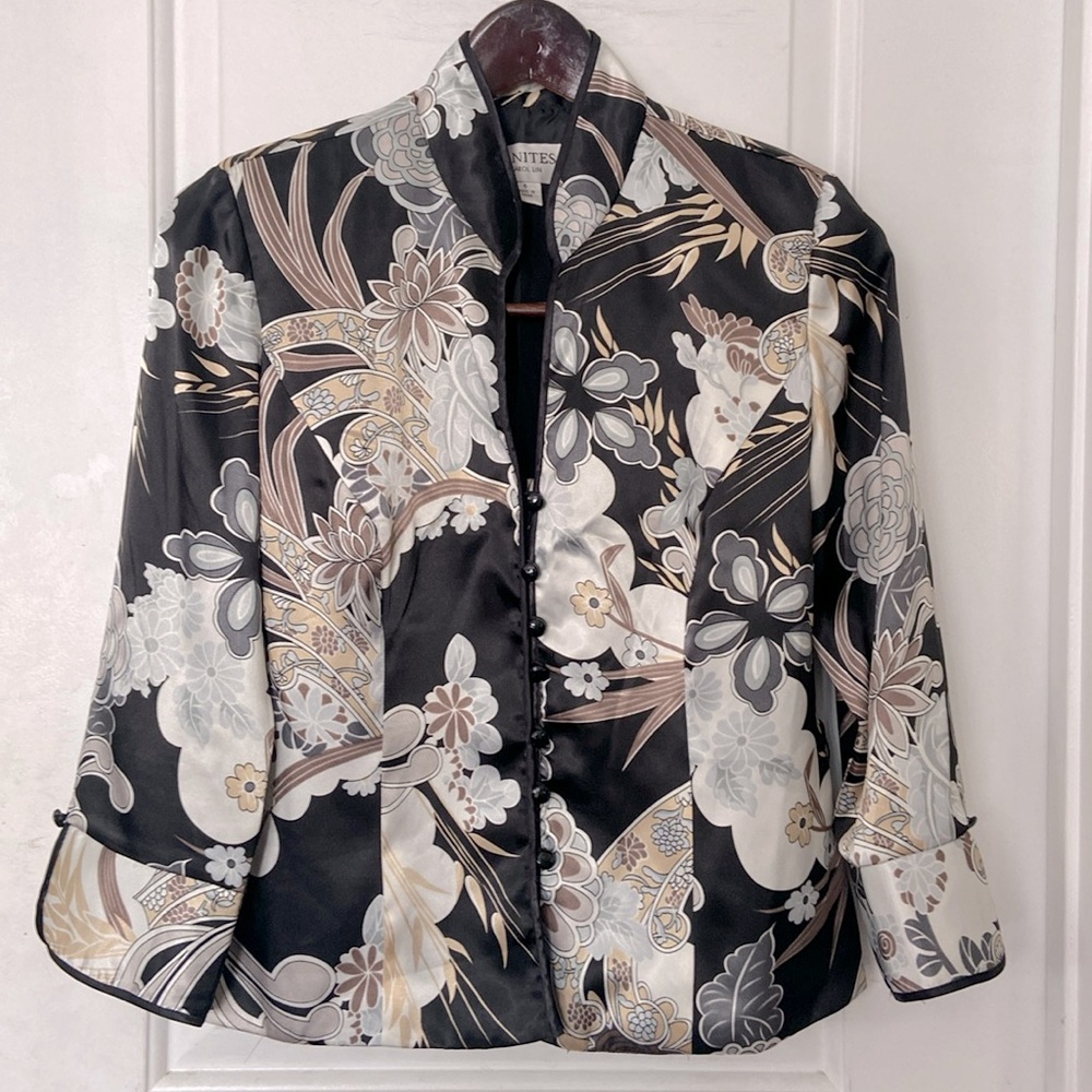 JR Nites by Carol Lin dressy black satin floral print 3/4 sleeves jacket